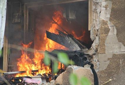 انفجار في منطقة الأشرفية-بيروت يودي بحياة العميد وسام الحسن وعدد من المواطنين  